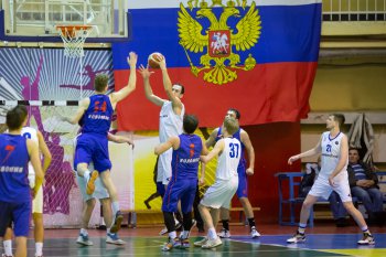 Спортивный зал стадиона «САТУРН»